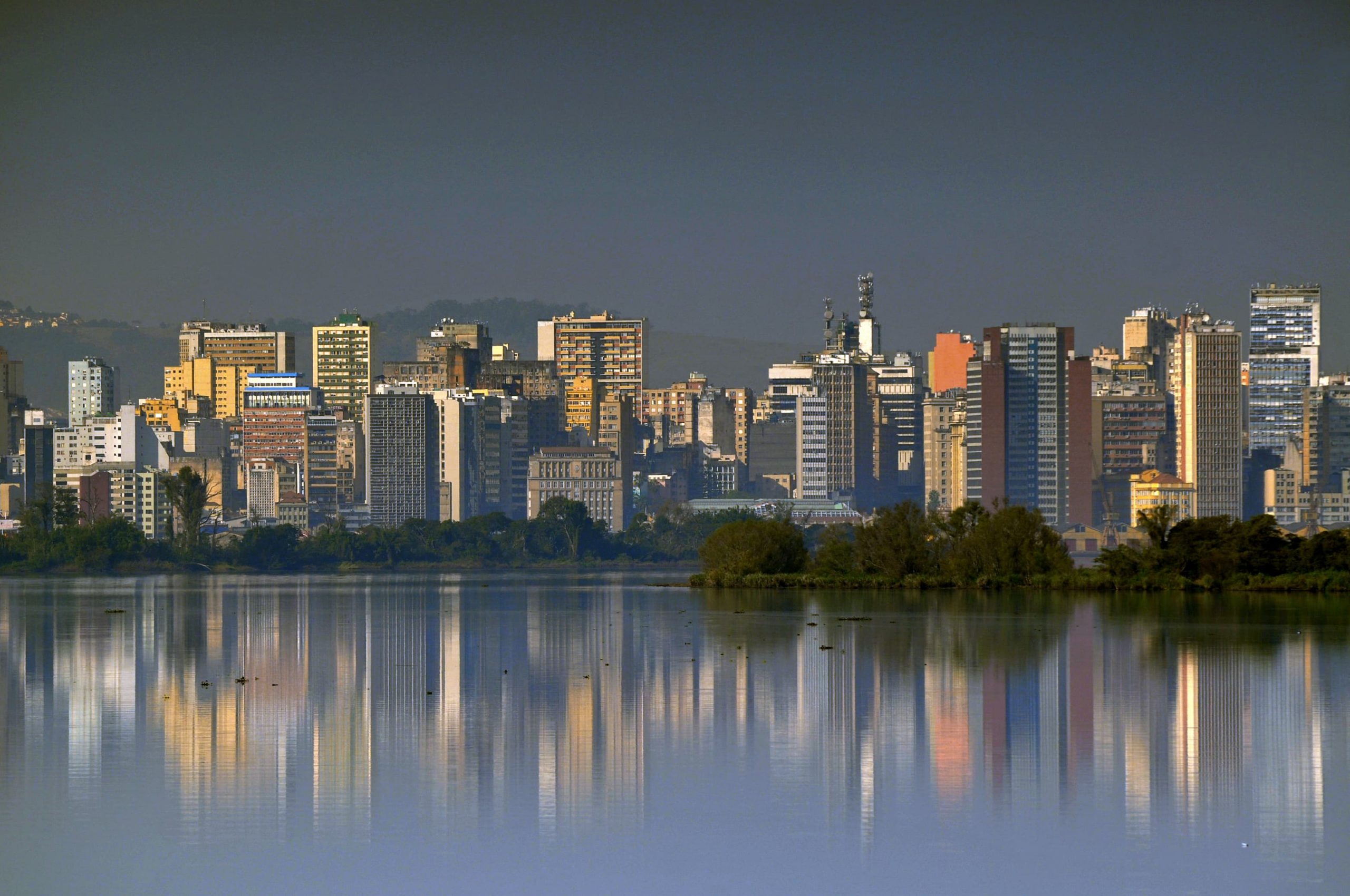Porto Alegre é a 2ª capital mais competitiva do Brasil