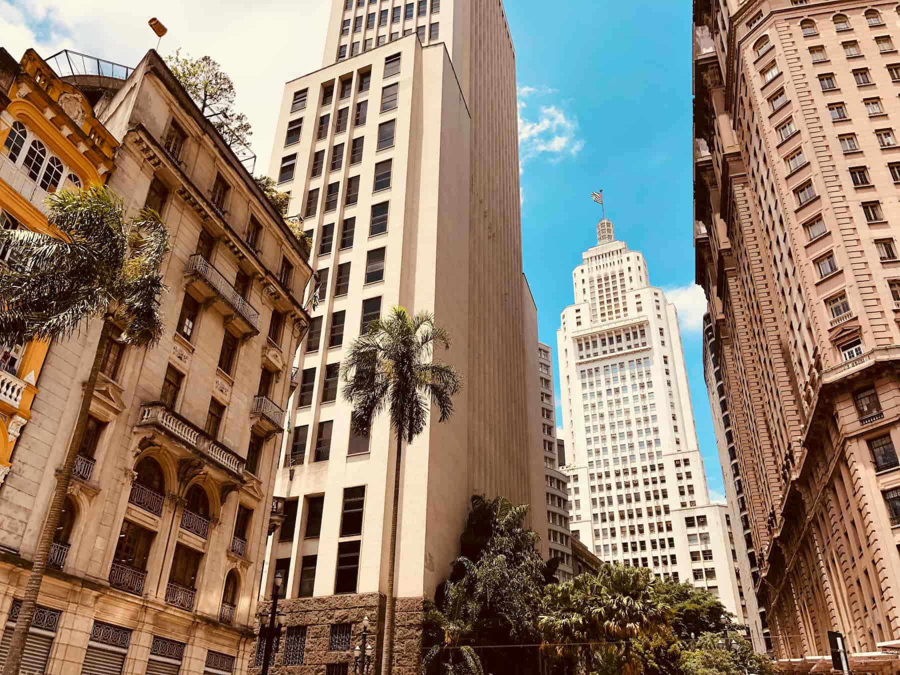 imagem de prédios em são paulo